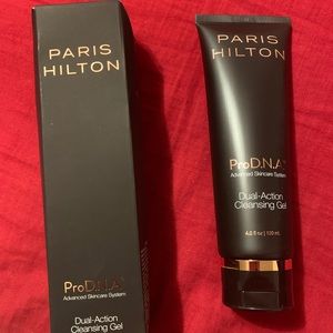 Paris Hilton Cleanser